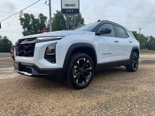 2026 Chevrolet Equinox RS in Polar White Tricoat — front three-quarter view